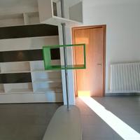 colonna girevole  porta televisore 