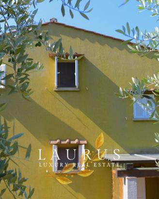 Villa di 200 m² con più di 5 locali a Impruneta