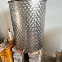 Serbatoio olio di oliva