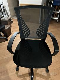comoda sedia da ufficio come nuova