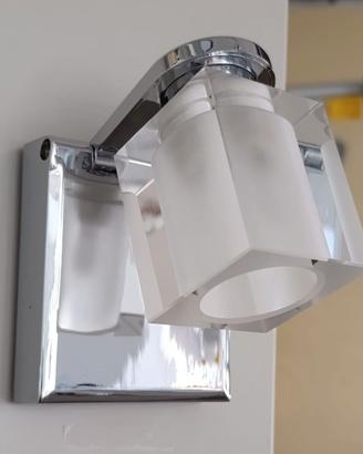 CUBETTO LAMPADA PARETE