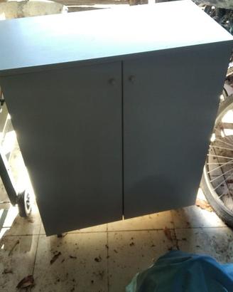 Mobiletto bagno o corridoio