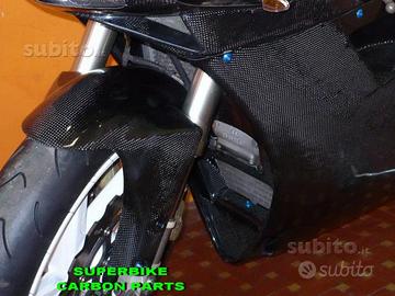 Ducati - triangolo radiatore carbonio 996 998 916