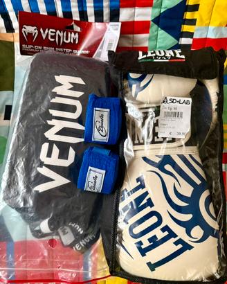 Guantoni boxe, fasce e protezione stinchi