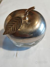 Contenitore amarene Toschi a forma di amarena