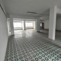 Laboratorio 145mq interni più terrazzo