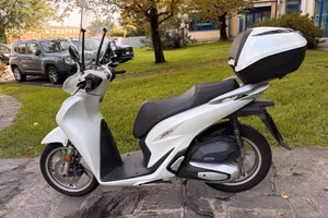 Honda SH 125 GT