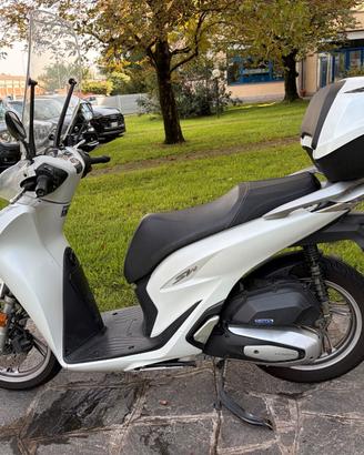 Honda SH 125 GT