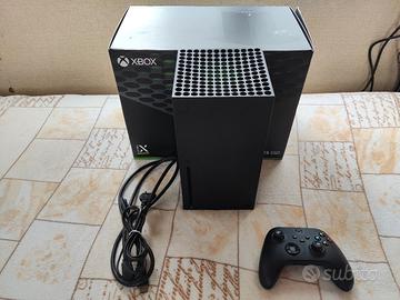 Xbox serie X con lettore Disco 1TB con Halo 5 disc