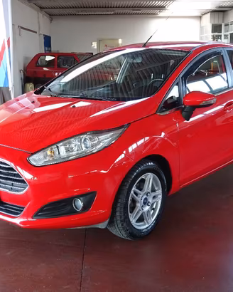 FORD Fiesta 1.5 TDCi 75CV 5 porte Titanium