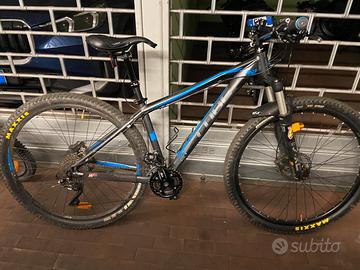 MTB Cube Attention 29’ taglia M (170/180)