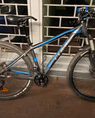 MTB Cube Attention 29’ taglia M (170/180)