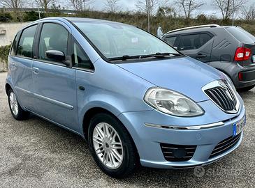 Lancia Musa 1.3 mjet