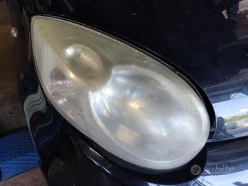 Proiettore destro CITROEN C1 del 2008