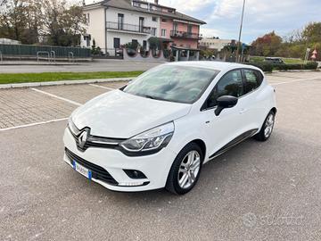 Renault Clio TCe 12V 90CV GPL Start&Stop*Navi*Aux*