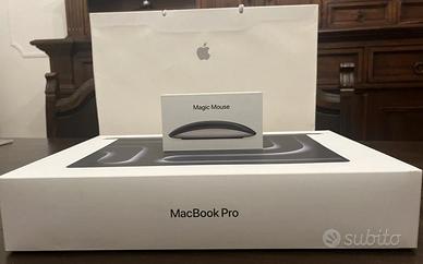 MacBook PRO M4 pro 2024 16'' + Magic Mouse