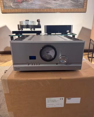PASS LABS INT 250 amplificatore integrato demo neg