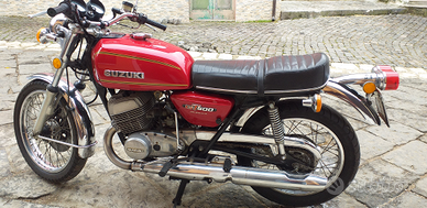 Suzuki gt 500