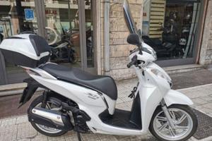 Honda SH 300 /  2021 pochi km