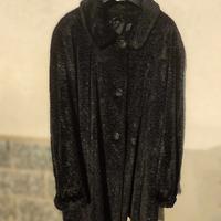 Pelliccia Astrakan tg 46 molto ampia perfetta