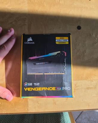 Ram ddr4 vegenance rgb 16gb 2x8