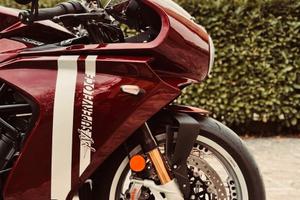 Mv agusta superveloce 98
