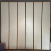 Armadio 6 ante  e Scrivania a ponte ben tenuti