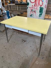 Tavolo formica anni 60