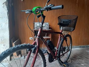 BICI 26' UOMO MTB 18 CAMBI