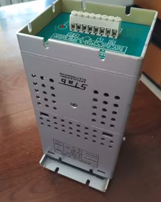 Alimentatore stabilizzato