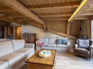 Mansarda a Bormio con wifi, parcheggio e idromass_