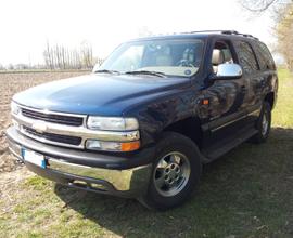 CHEVROLET Tahoe - 2001