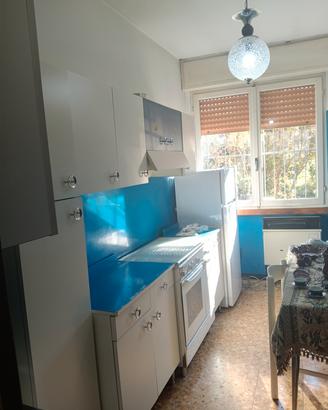 Cucina componibile Bianca anni 60-70 con elettrodo