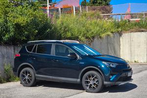 TOYOTA RAV4 Hybrid 2.5 2wd