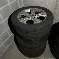 Gomme 235/55 R18 Pirelli
