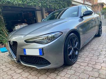Alfa Romeo Giulia 2.2 190cv B-tech