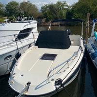 QuickSilver 755 Sundeck