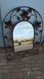 specchiera in ferro battuto 