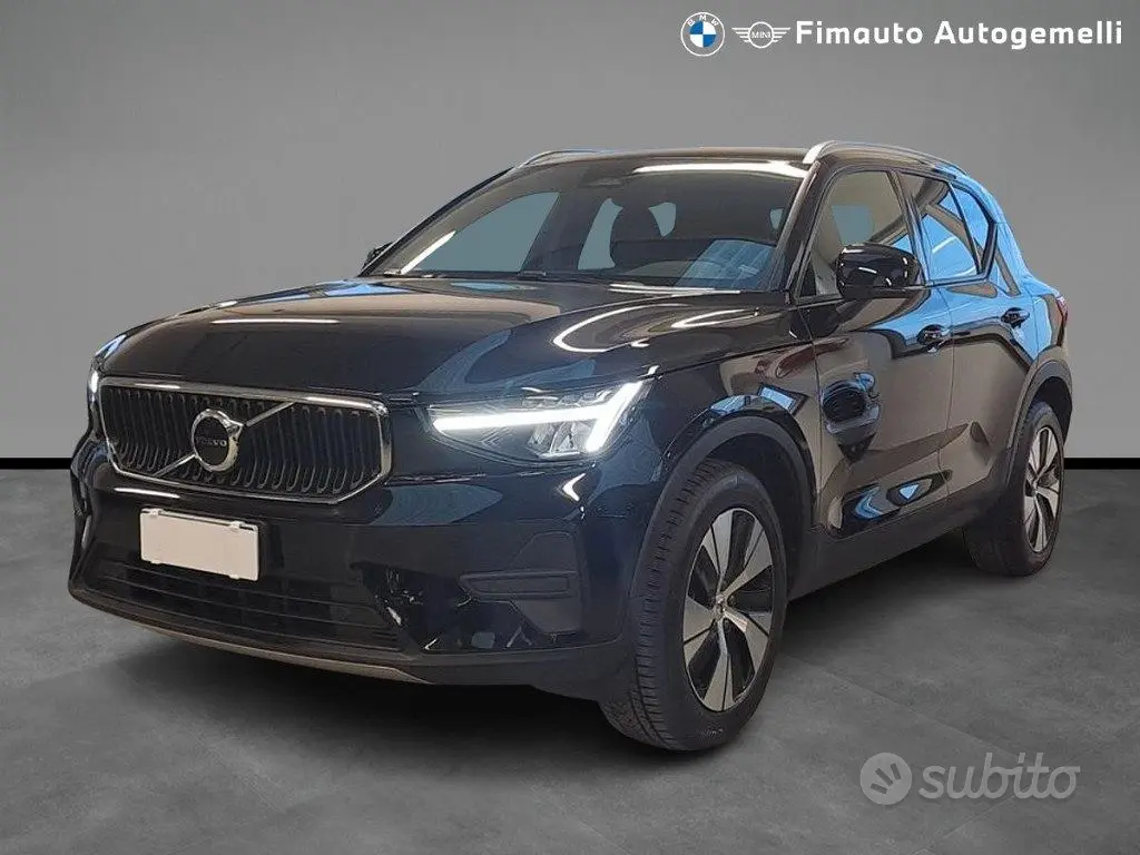 Volvo XC40 (2017-->)