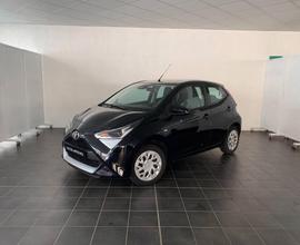 Toyota Aygo 5p 1.0 x-play 72cv