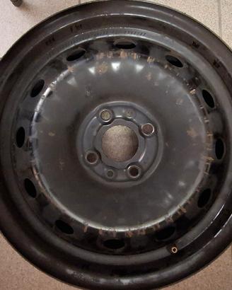 4 cerchioni in ferro con copricerchi lancia 15x6j