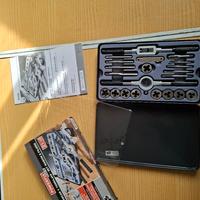 Set maschi e filiere Powerfix Profi 21 pezzi - Nuo