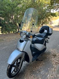 Aprilia scarabeo 200 solo 4000km tutto funzion
