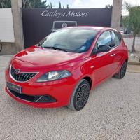 Lancia Ypsilon 1.0 Hybrid 70 CV Gold 2022