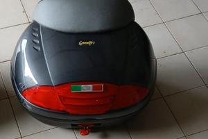 Bauletto moto givi capienza 2 caschi integrali