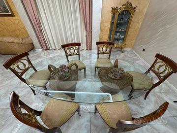 Tavola in vetro ovale con 2 anfore + 6 sedie