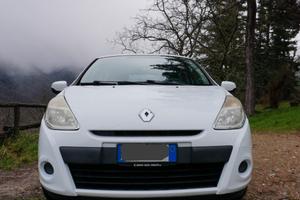 RENAULT Clio 3ª serie - 2010