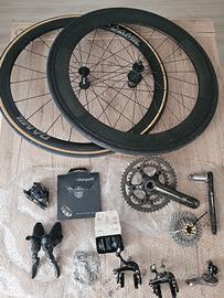 CAMPAGNOLO CHORUS CARBON 11V RIM BRAKE COMPLETO