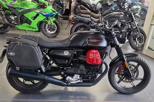 Moto Guzzi V7 stone 