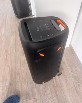 N 1 Speaker JBL PARTYBOX 310